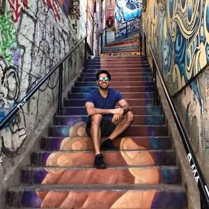 Meet your Posher, Stefano